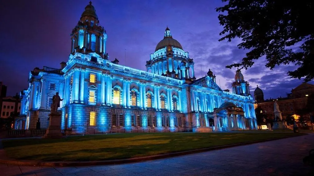 Beautiful Apartment In The Heart Of Belfast!!
