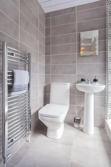 Beautiful Apartment In The Heart Of Belfast!!